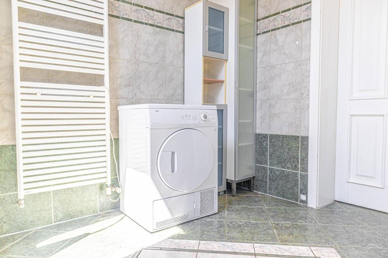 Comfortable Rooms In A Beautiful House Gd فيينا المظهر الخارجي الصورة