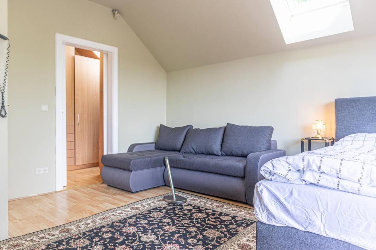 Comfortable Rooms In A Beautiful House Gd فيينا المظهر الخارجي الصورة