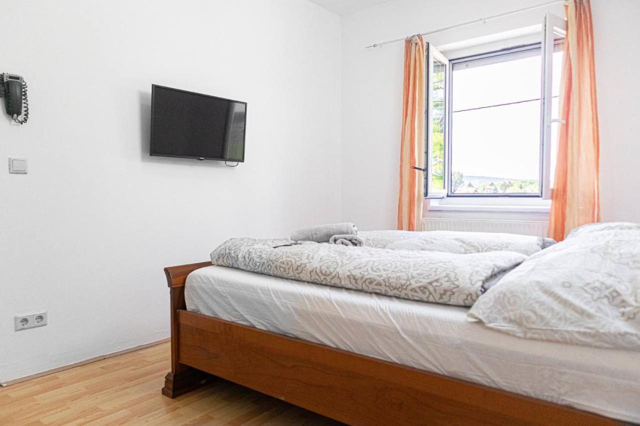 Comfortable Rooms In A Beautiful House Gd فيينا المظهر الخارجي الصورة